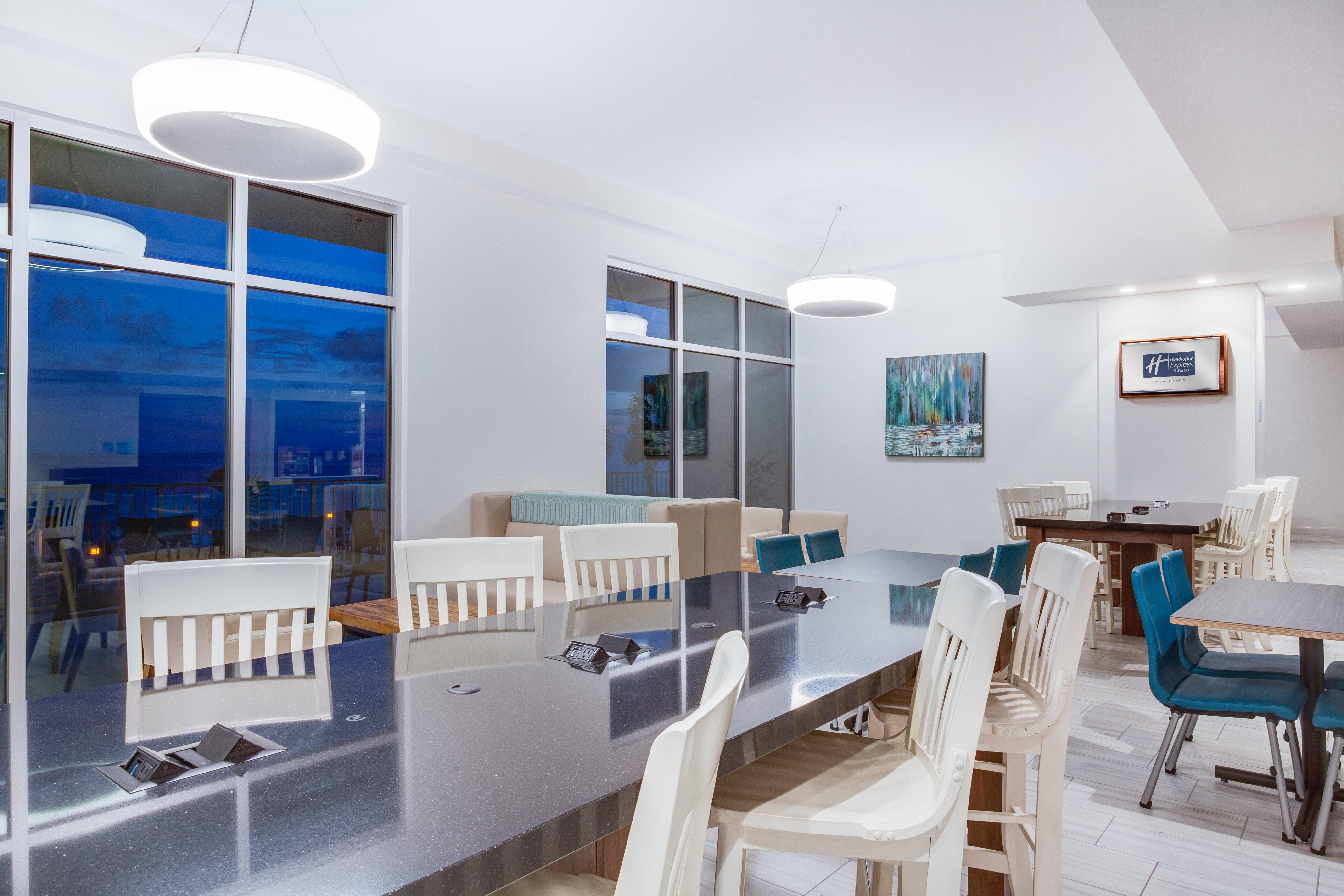 Holiday Inn Express & Suites Panama City Beach Beachfront By Ihg Luaran gambar