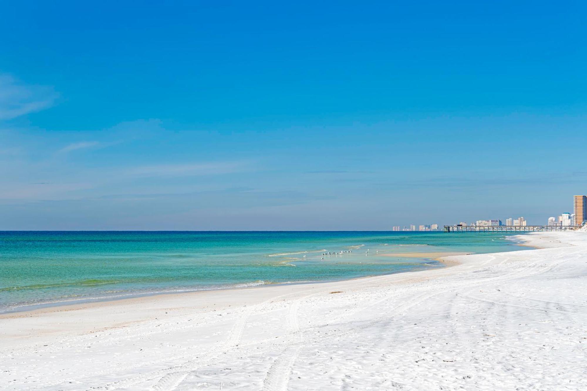 Holiday Inn Express & Suites Panama City Beach Beachfront By Ihg Luaran gambar